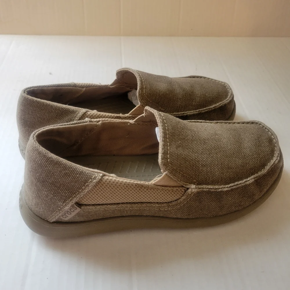 Crocs Kids Santa Cruz Slip-On Loafer Shoes‎ Size 3 Brown